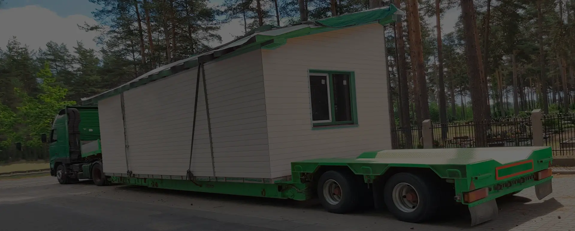 Сделать расчет цены на доставку тралом модульных домов в селе Усть-Чарышская Пристань (Сибирский округ - Алтайский край) в онлайн калькуляторе